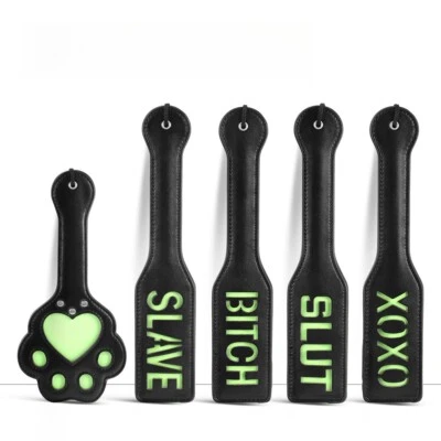 Para Hombres Nalgadas Montar Cultivo Látigo Flogger Bondage Golpe Luminoso BDSM Herramienta Equipo Foto 1 de 4