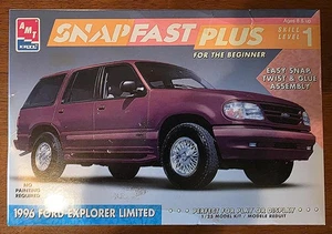 AMT 1996 Ford Explorer Limited No.8717 1/25 Scale Open Box Loose Parts - Picture 1 of 4