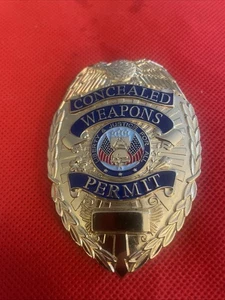 Insignia Pinback Permiso Armas Ocultas Obsoleta - Imagen 1 de 7