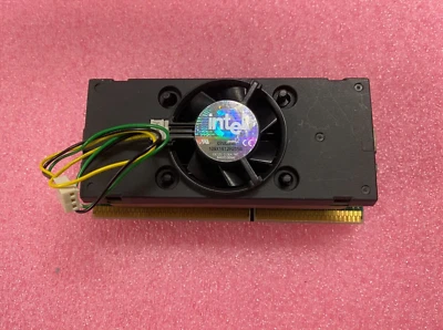 Intel Pentium III 600E Coppermine SECC2 80526PY600256 SL43E w/Intel original Fan - Image 1 of 4