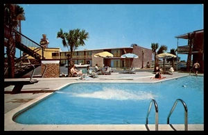 Postcard Horne's Motor Lodge Guests at Pool, Agusta, GA UNP - Picture 1 of 2