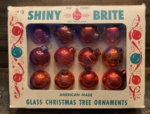 Vintage Shiny Brite Mini Glas Christbaumschmuck Box mit 12 roten Kugeln - Bild 1 von 7