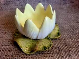 Art nouveau Studio Pottery Handmade Ceramic Lily Pad Dish - Picture 1 of 9
