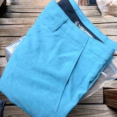 Volcom Shorts Men 38x10 Heather Blue Surf & Turf 4 Way Stretch Utility Chino - Image 1 of 4