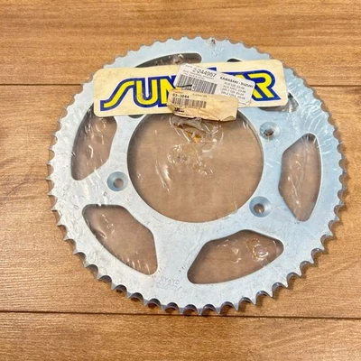 NUEVO PIÑÓN TRASERO DE ACERO SUNSTAR / 2-244957 / KLX125 DRZ125 Foto 1 de 2