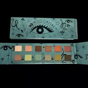 Urban Decay WILD GREENS & Neutrals Eyeshadow Palette 12 Wildly Pigmented Shades - Picture 1 of 3