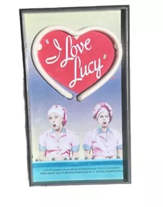 ✅ I Love Lucy Neon Herz Nachtlicht Episode #39 Schokoladenfabrik funktioniert nicht - Bild 1 von 4