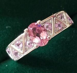 Pretty 9Carat gold 9ct White Gold Pink Sapphire Tourmaline Ring Hmkd 2.9g Size K