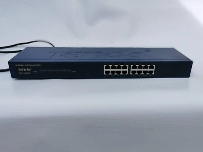 Tenda TEH-1600M 10/100Mbps Fast Ethernet Switch - Image 1 of 4