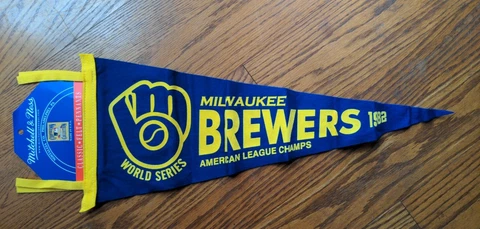 Mitchell & Ness Milwaukee Brewers Felt Pennant Cover