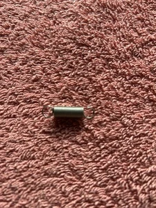 5304440316 OEM Frigidaire Electrolux Microwave Door Latch Spring - Picture 1 of 1