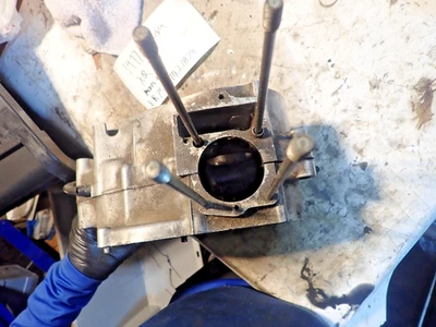 Honda XR 75 1977 cárteres de motor/motor izquierdo/derecho Foto 1 de 4