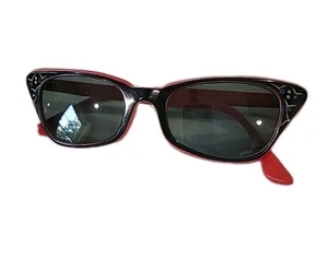 Vintage French Cat Eye Rhinestone Sunglasses Made In France - Picture 1 of 7