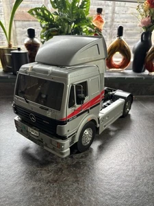 Mercedes-Benz 1838LS - 1/14 scale RC Tractor Truck and Trailer - Picture 1 of 14