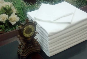 6 Flat Sheet White T-180 Percale Hotel Linen (Available in Bulk/Dozens) (Twin) - Picture 1 of 3