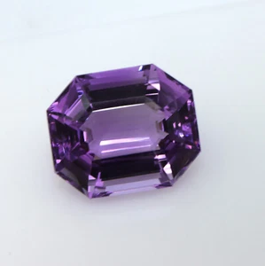 23.29 Carats 19.5x16.3 MM Faceted Natural Top Purple Blue Amethyst Emerald Cut - Picture 1 of 8