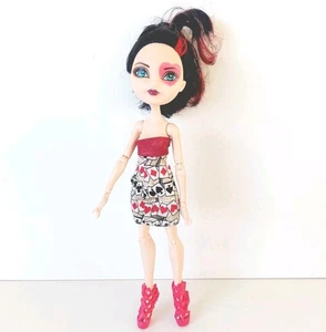 EVER AFTER HIGH LIZZY HEARTS ROYAL DOLL | With Dress And Heels | 2013 - Bild 1 von 7