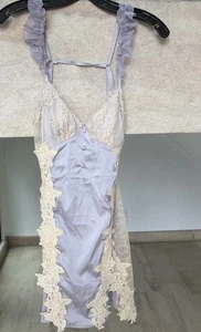 Vintage Seide/Satin Nachthemd Schlupfkleid Lavendel mit großen Spitzendetail Rüschen S - Bild 1 von 10