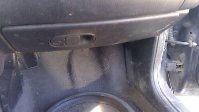 Conjunto de guantera Saturn Sl2 2000 2001 2002 puerta completa con pestillo OEM negro Foto 1 de 4