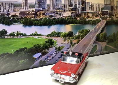 Chevrolet Chicago Fire Chief Corgi 1:43. Chevy 1957 cupé. Foto 1 de 4