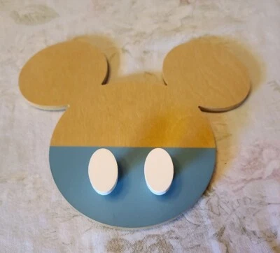 Nuevo gancho para ropa Disney Foto 1 de 2