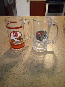 2 Tampa Bay Buccaneers NFL 16oz Glasses/Mugs - Picture 1 of 7