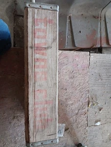 Vintage RARE towne Club Wooden Case - Picture 1 of 4