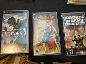 God of War Chains of Olympus PSP Game Cases ONLY Bros In Arms Medal Honor Manual - Picture 1 of 8
