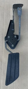 1973-1980 OEM USED GMC jimmy, C10-20 Chevrolet Blazer Accelerator Pedal Assembly - Picture 1 of 6