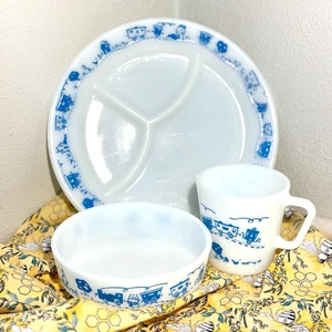 RARE Vintage Pyrex Complete Child's Blue Train Divided Plate, Bowl and Mug Set - Picture 1 of 18