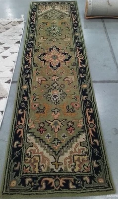 Tapete VERDE/MARROM L 2'-3" x 8'-0" costas mancha, preço reduzido 1172789807 HG625Y-28 - Imagem 1 de 4