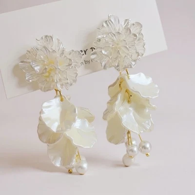 Seashell Wedding Flower Earrings Zara Shell Peony White Gold Pearl Boho Petal - Image 1 of 4