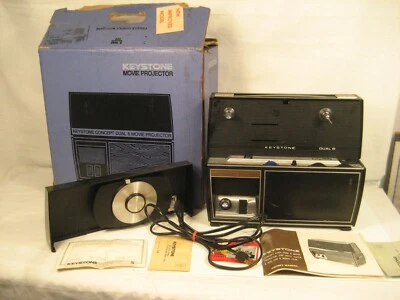 VINTAGE KEYSTONE 401 DUAL 8 MOVIE PROJECTOR WITH BOX & PAPERS "LOOK"  - Image 1 of 4
