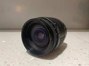 Sigma 28-200mm 1:3.8-5.6 Objektiv Zoom SAF Kamera Camera Lens (Canon EF) - Picture 1 of 6