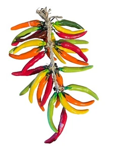 Chiles Cerámicos en Cuerda de Yute Vibrante 29 Pimientos 16" Hecho a Mano México - Imagen 1 de 5