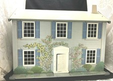 casa de muñecas de la mansion rosewood