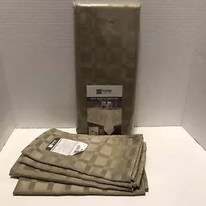JCPenney Home Collection 52x70" Oblong Tablecloth & 4 Napkins Taupe Colored NEW - Picture 1 of 7
