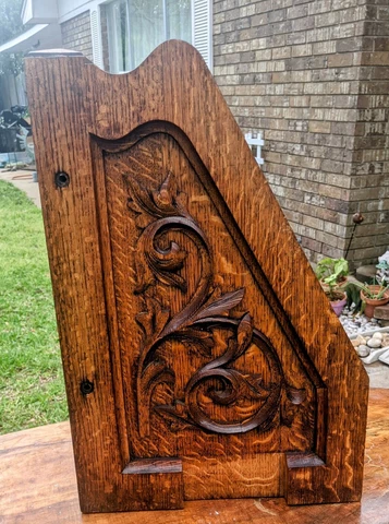 Tiger Oak Hand Carved corbel only one Architectural Salvage Cover