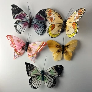 Set of 5 handmade hand painted colourful feather & paper mache butterfly magnets - Picture 1 of 18