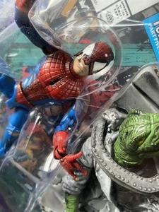 Marvel Battle Ravaged Spider-Man Classics Serie II 2 Figuren Comic ToyBiz - Bild 1 von 8