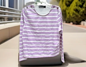 NWOT New York & Co Lilac Purple Stripe Long Sleeve Shoulder Buttons Top-Sz Small - Picture 1 of 9