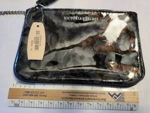 VICTORIA'S SECRET BLACK LACE BEAUTY  WRISTLET MAKEUP WALLET COSMETIC POUCH NEW - Picture 1 of 3