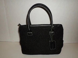 BOLSO DE MANO SAK TEJIDO A CROCHET NEGRO CON BONITAS ASAS DE CUERO SUPER LINDO - Imagen 1 de 6