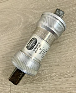 SHIMANO SEALED BOTTOM BRACKET ITALIAN 70-108 MM UN52 NEW - Picture 1 of 3