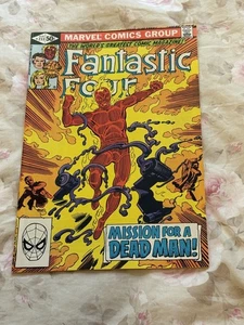 Fantastic Four 233, NM- - Bild 1 von 4