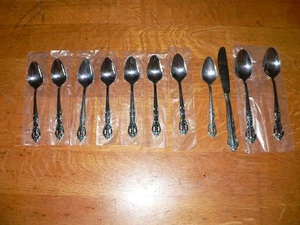 11-teiliges Set United Silver Acadia durchbohrtes Muster Edelstahl Besteck mit Löffeln - Bild 1 von 5