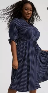 Torrid Mini Shirt Kleid Damen 2 (2X) blau Challis Webstoff Taschen - Bild 1 von 14