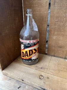 VINTAGE DADS ROOT BEER MAMA SIZE PAPER LABEL 32 OZ NON RETURN BOTTLE CHICAGO ILL - Picture 1 of 6