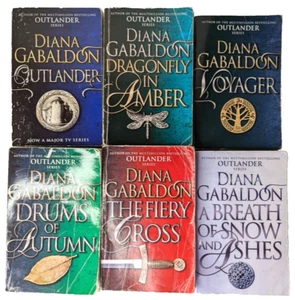 Diana Gabaldon Book Bundle: Outlander Series 1 - 6 Paperback | Fantasy - Picture 1 of 13