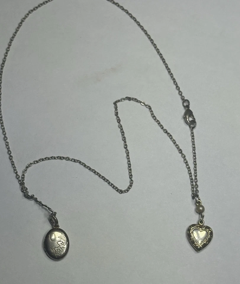 Silver Heart Pendant and oval locket - Image 1 of 4